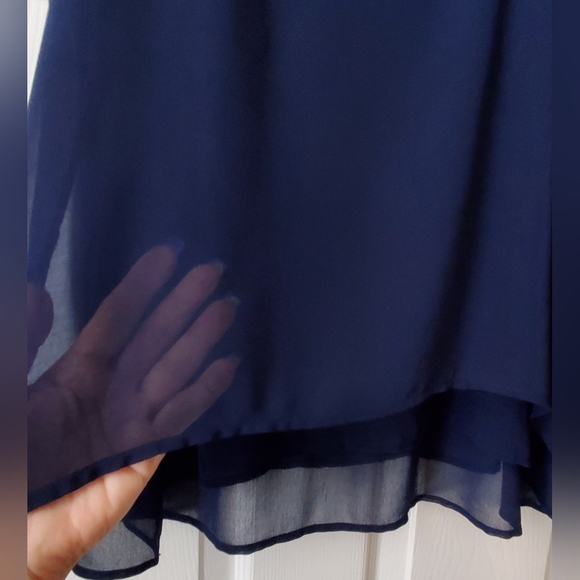 White House Black Market Navy Blue Sleeveless Blouse With Sheer Overlay Size M - Picture 4 of 7